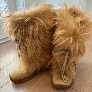 PAJAR BRAND NEW REAL GOAT FUR BOOTS